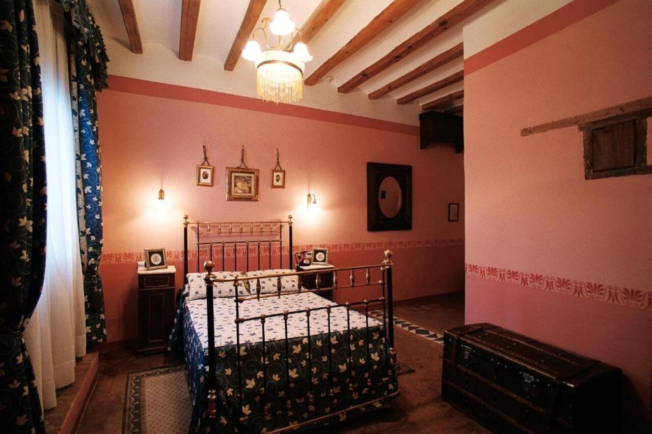 Hospederia Meson De La Dolores Calatayud Room photo